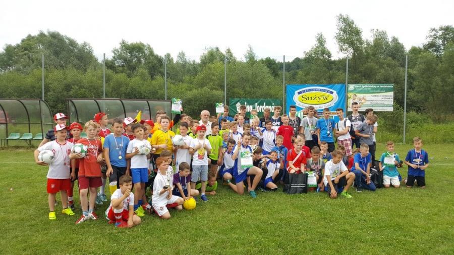 Zagrali o Puchar Wójta Gminy Jordanów, ale też i atrakcyjne nagrody