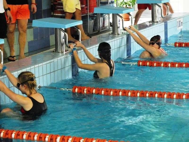 Wakacje trwają, ceny na suski basen idą w górę