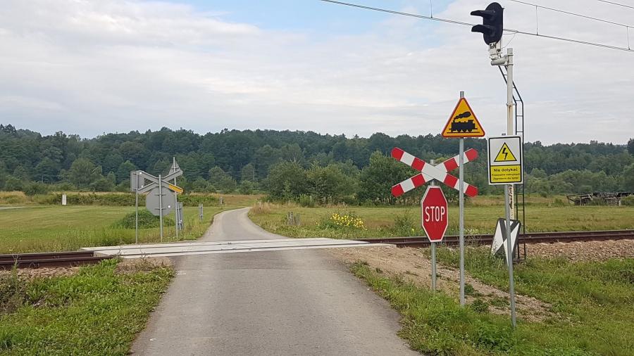 Kolej przekształca kolejne przejazdy