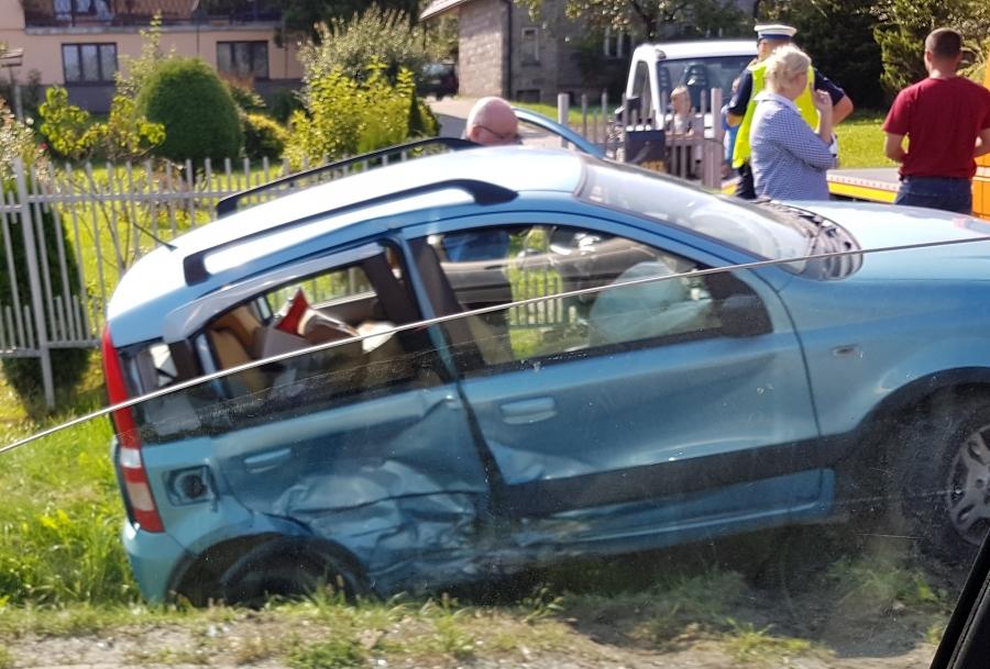Stryszawa. Kolizja na drodze wojewódzkiej