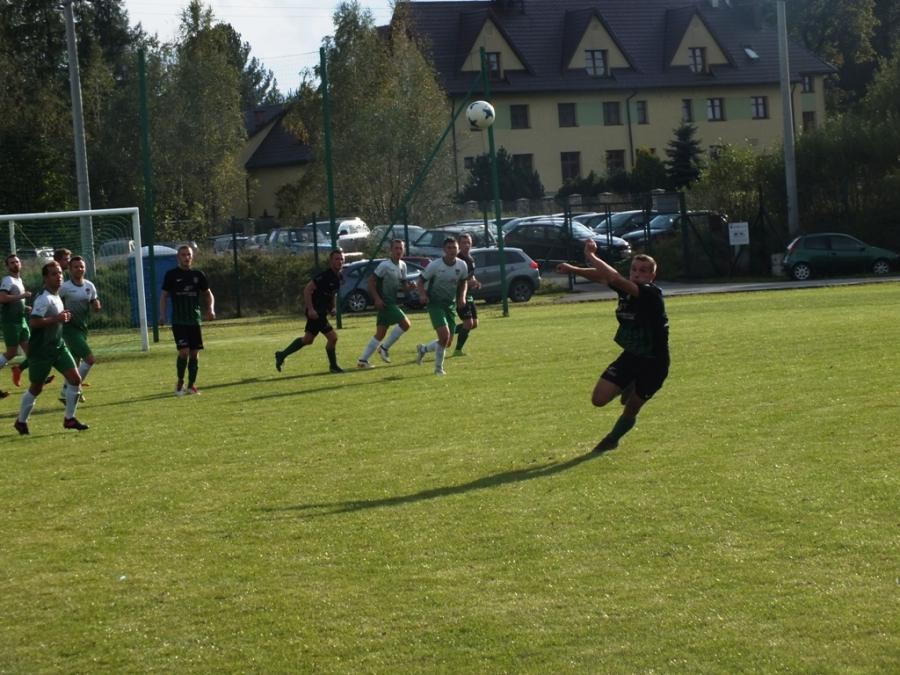 Sportowy weekend: Jałowiec przerwał serię Astry, Bystra zwycięska w derbach, Naroża bicie głową w mur