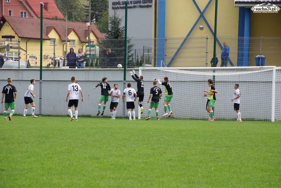 Piłkarski weekend: Babia Góra odjedzie konkurencji?, Tempo musi wygrać, Jordan też