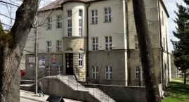 Odkryj świat edukacji w Zespole Szkół im. Hugona Kołłątaja!