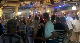 Zawojską baciarka z zespołem Tam Mi Graj!
