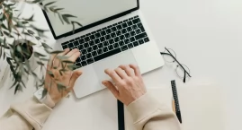 Apple dla wymagających i oszczędnych – poznaj komputery z układem M4