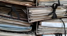Zarządzanie dokumentacją papierową – jak uporządkować stosy papieru w biurze?