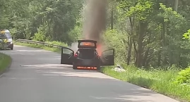Pożar samochodu w Zawoi