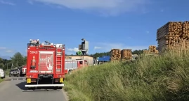 Pożar w Sidzinie. Na miejsce kierowane są zastępy straży pożarnej