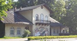 Byłe przedszkole w Suchej Beskidzkiej i teren wokół niego zmienią właściciela! Kto nim zostanie?