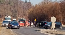 Wypadek w Zembrzycach. Jedna osoba trafiła do szpitala 