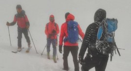 Babia Góra: Ratownicy GOPR ruszyli na ratunek turystom, którzy spędzili noc na szlaku (Aktualizacja)