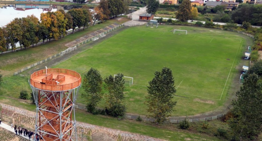 Ciechanowiec: Brakuje pieniędzy na modernizację stadionu. Możliwa budowa na kredyt