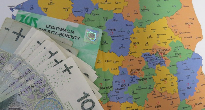 Najwyższe i najniższe emerytury w Polsce i w regionie