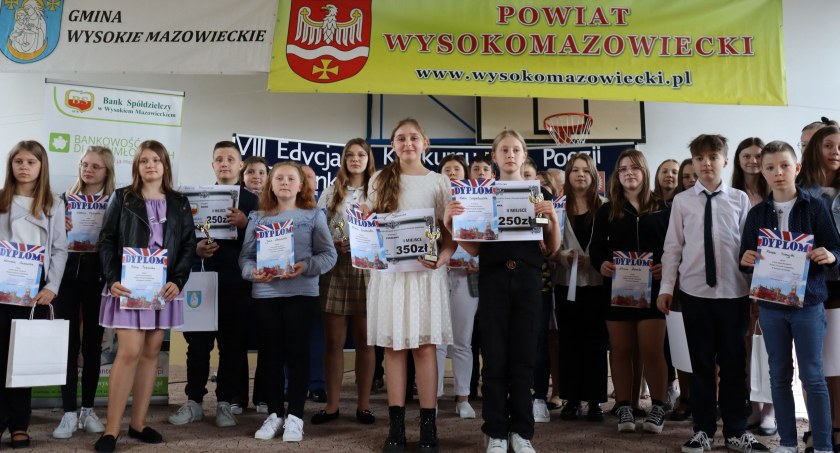 VIII Edycja Konkursu Poezji i Piosenki Angielskiej w Jabłonce Kościelnej [foto]