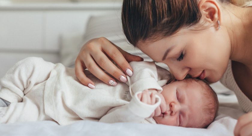 17 maja mija termin na złożenie wniosku o przeliczenie zasiłku macierzyńskiego