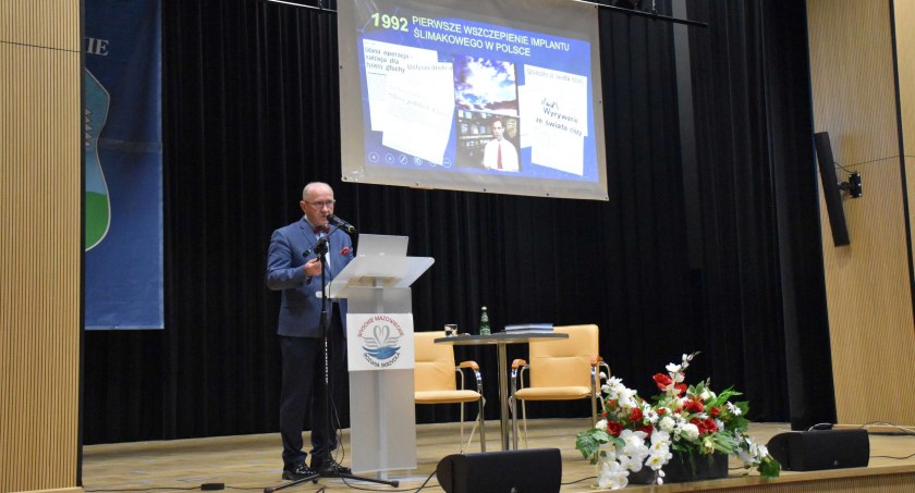 Wysokie Mazowieckie: Pełna sala podczas wykładu prof. Henryka Skarżyńskiego [FOTO]