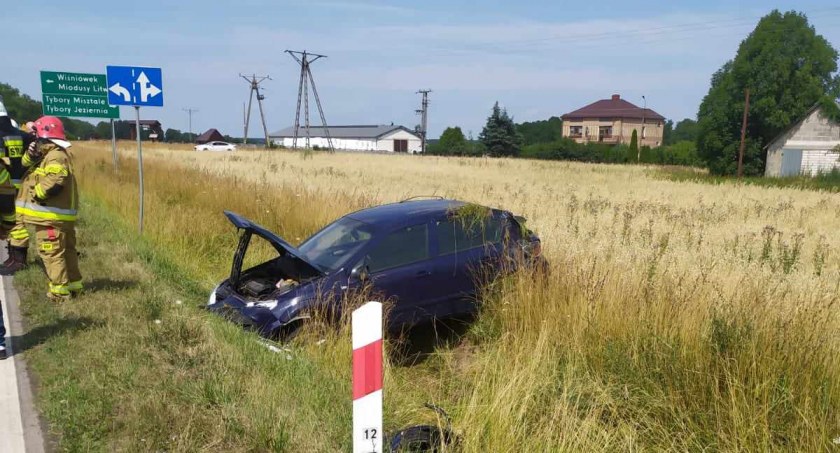 Dachowanie na trasie Wysokie Mazowieckie - Zambrów [FOTO]