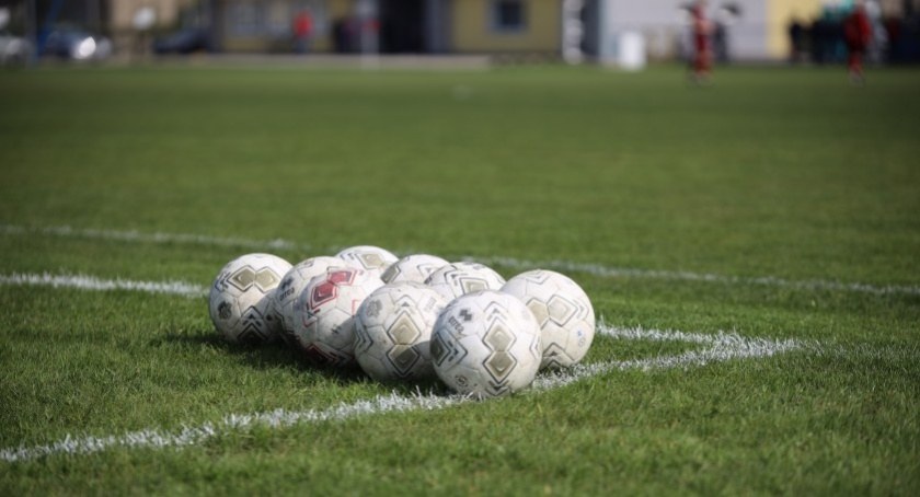 IV liga: Ruch z pierwszą porażką. Jak poradziły sobie nasze drużyny w 5. i 6. kolejce?