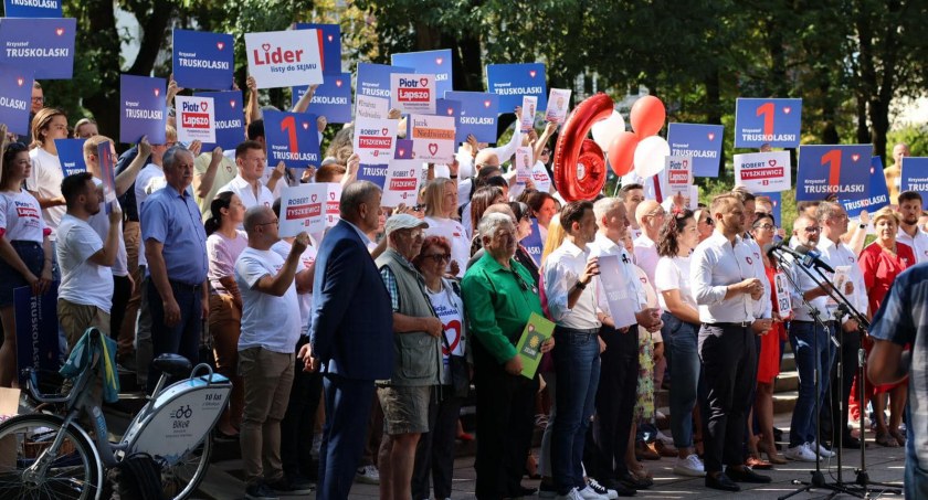  Koalicja Obywatelska zaprezentowała swoje listy w regionie. Kto powalczy o miejsce w Sejmie i Senacie?