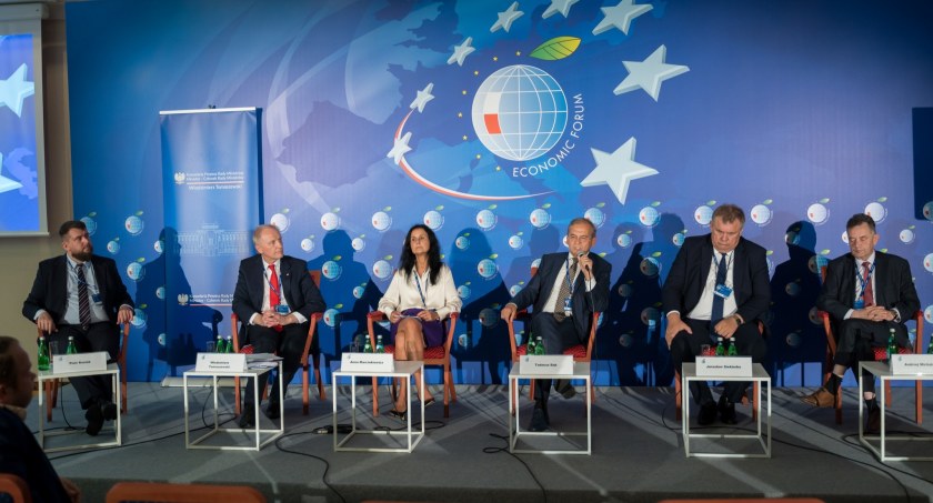 Debata o przyszłości ekologicznej z udziałem burmistrza Wysokiego Mazowieckiego