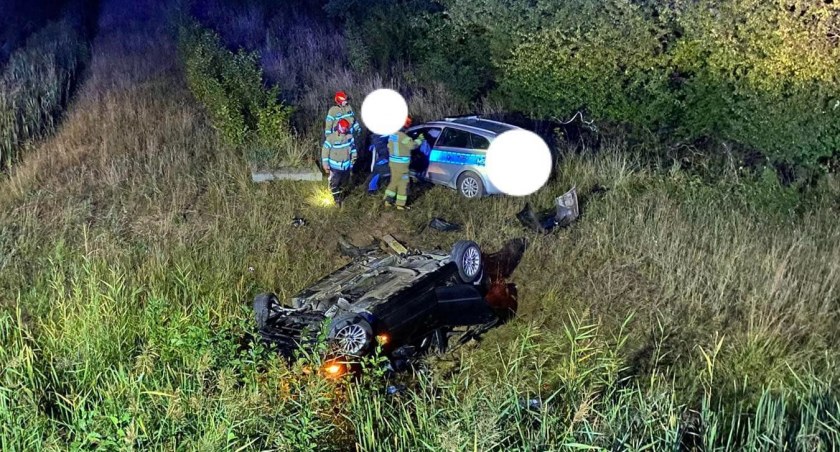 Region: Nocny pościg za BMW. Do szpitala trafił kierowca i dwóch policjantów