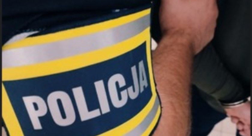 Policja zatrzymała mężczyznę poszukiwanego za posiadanie i udzielanie narkotyków