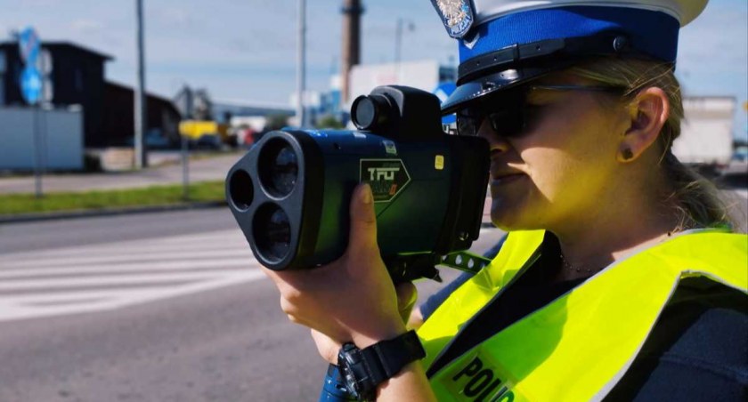 Policja podsumowuje akcję PRĘDKOŚĆ. Ponad 60 wykroczeń, dwa zabrane prawa jazdy