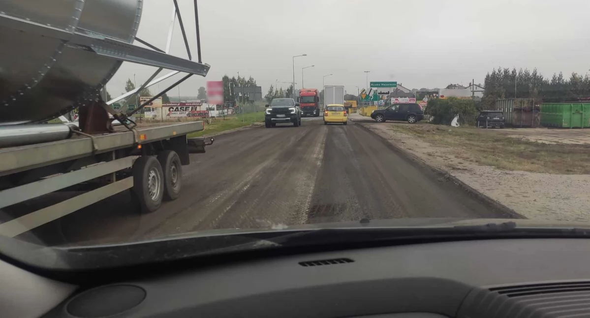 Utrudnienia na wjeździe do Wysokiego Mazowieckiego. GDDKiA remontuje DK66 [foto]