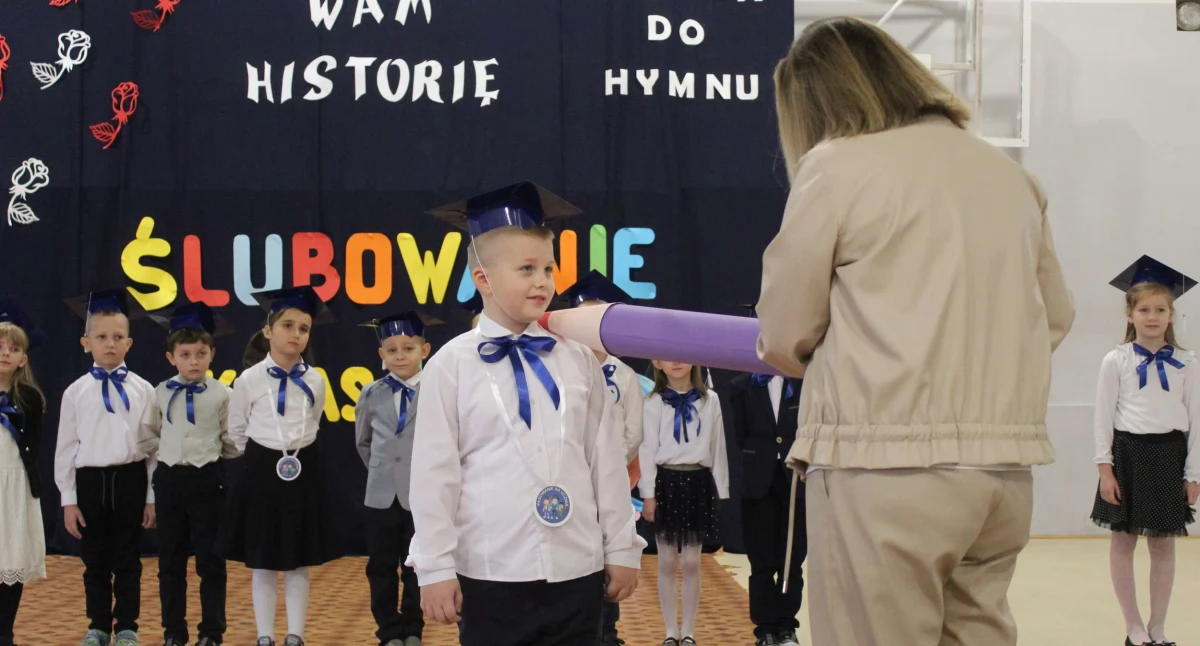 Nowe Piekuty: Pierwszaki już po uroczystym ślubowaniu [foto]