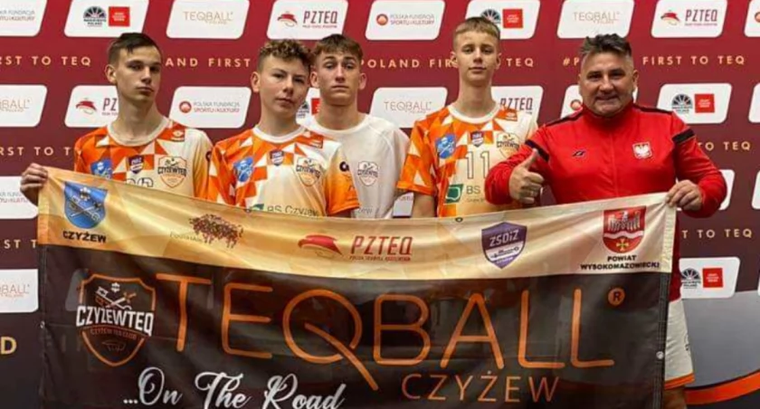 Reprezentacja Polski U19 w Teqball z dwoma zawodnikami z Czyżew Teq Club!
