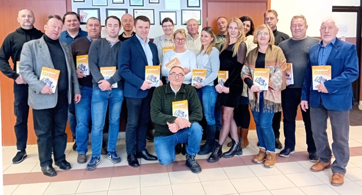 Praktyczne wskazówki sprzedaży miodu i produktów pszczelich na kursie ROL.03 w Krzyżewie [foto]