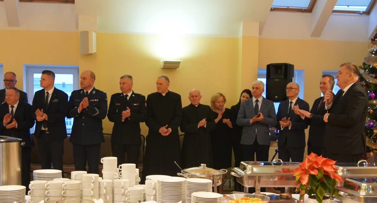 Wysokie Mazowieckie: Spotkanie opłatkowe w Urzędzie Miasta [FOTO]