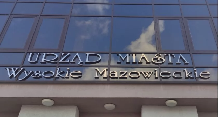 Wysokie Mazowieckie: Kiedy przetargi na budowę kładki wzdłuż Broku i remonty ulic?