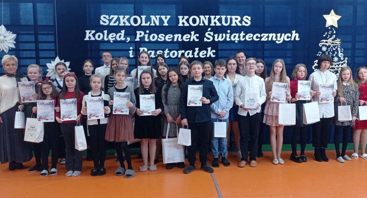 Świąteczny konkurs talentów w Szkole Podstawowej Nr 1 w Wysokiem Mazowieckiem [FOTO]