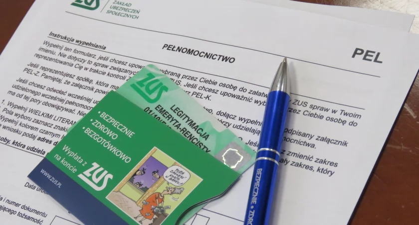 Senior może udzielić pełnomocnictwa do załatwiania spraw w ZUS-ie 