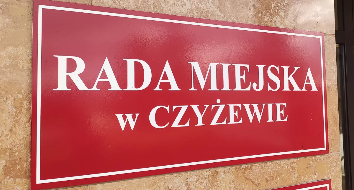 Rada Miejska w Czyżewie podjęła stanowiska przeciwko p.o. burmistrza Franciszkowi Kuczewskiemu. 