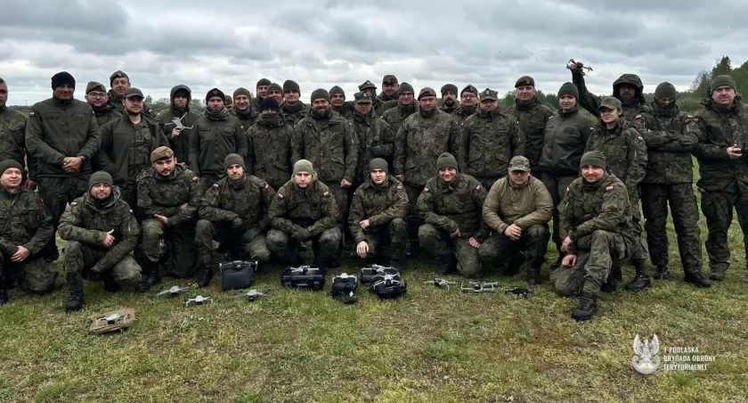 Terytorialsi z Podlasia i Dolnego Śląska na wspólnym szkoleniu dronowym