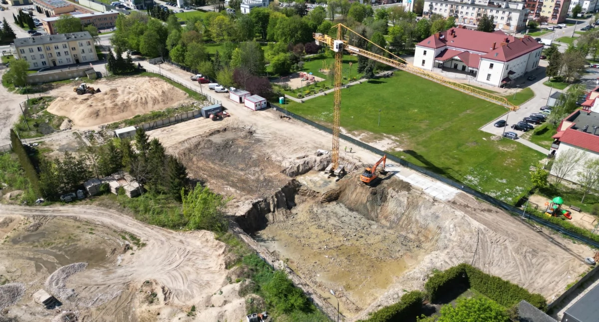Ruszyła budowa nowego Starostwa Powiatowego w Wysokiem Mazowieckiem [FOTO + VIDEO]