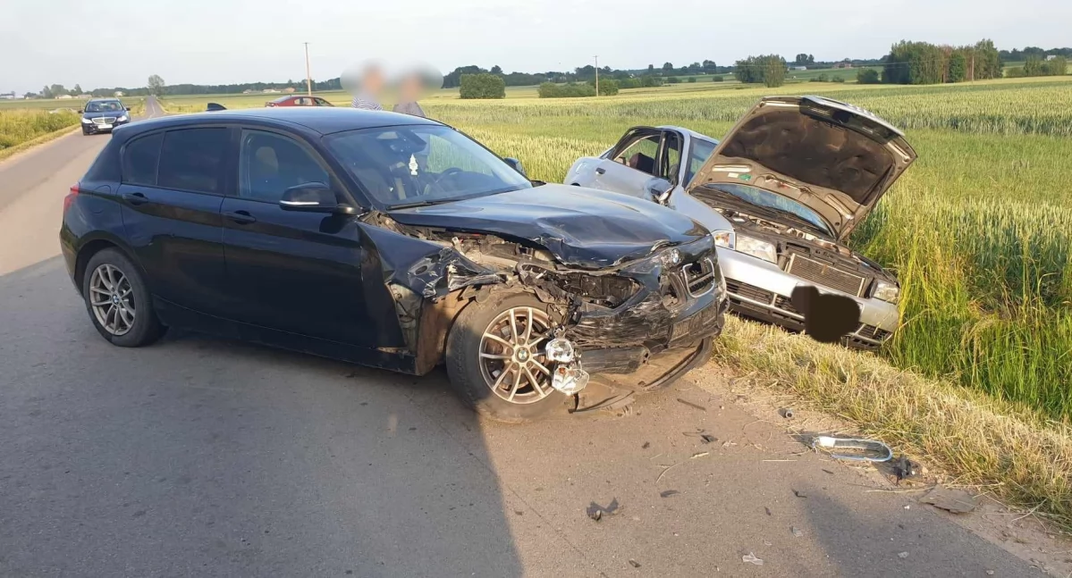 Zdarzenie drogowe na trasie Czyżew - Pieńki Wielkie [foto]