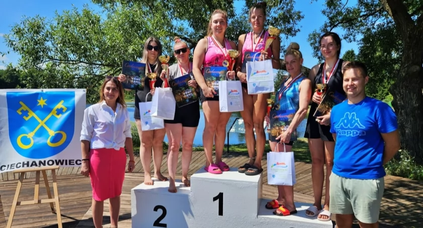 W Ciechanowcu już po raz drugi odbyły się mistrzostwa w siatkówce plażowej o Puchar Burmistrza [foto]