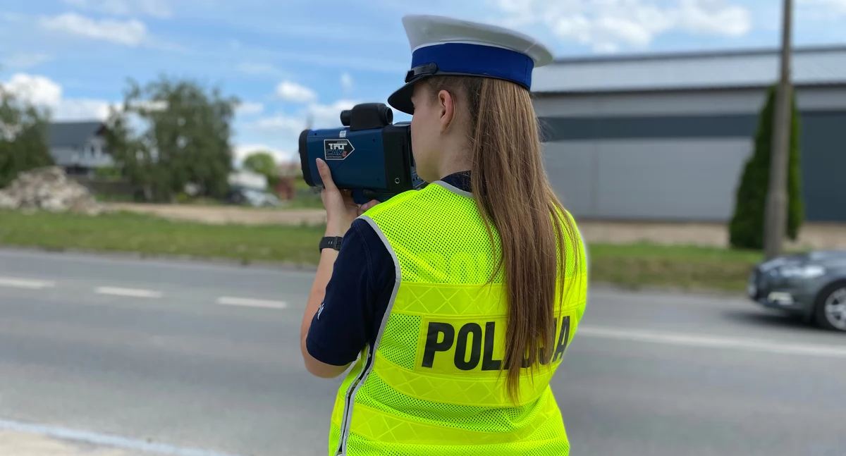 Za szybko w terenie zabudowanym. Mieszkaniec powiatu stracił prawo jazdy