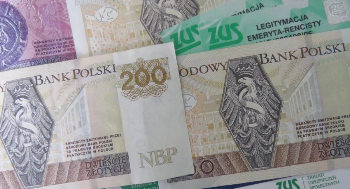 Niemal 121 tys. osób w regionie otrzymało już czternastą emeryturę