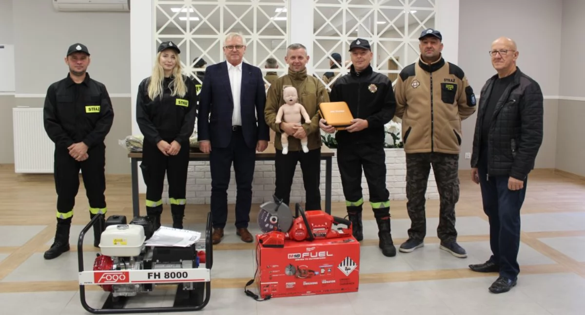 Pięć jednostek OSP z gminy Czyżew z nowym sprzętem za prawie 25 tys. zł [foto]