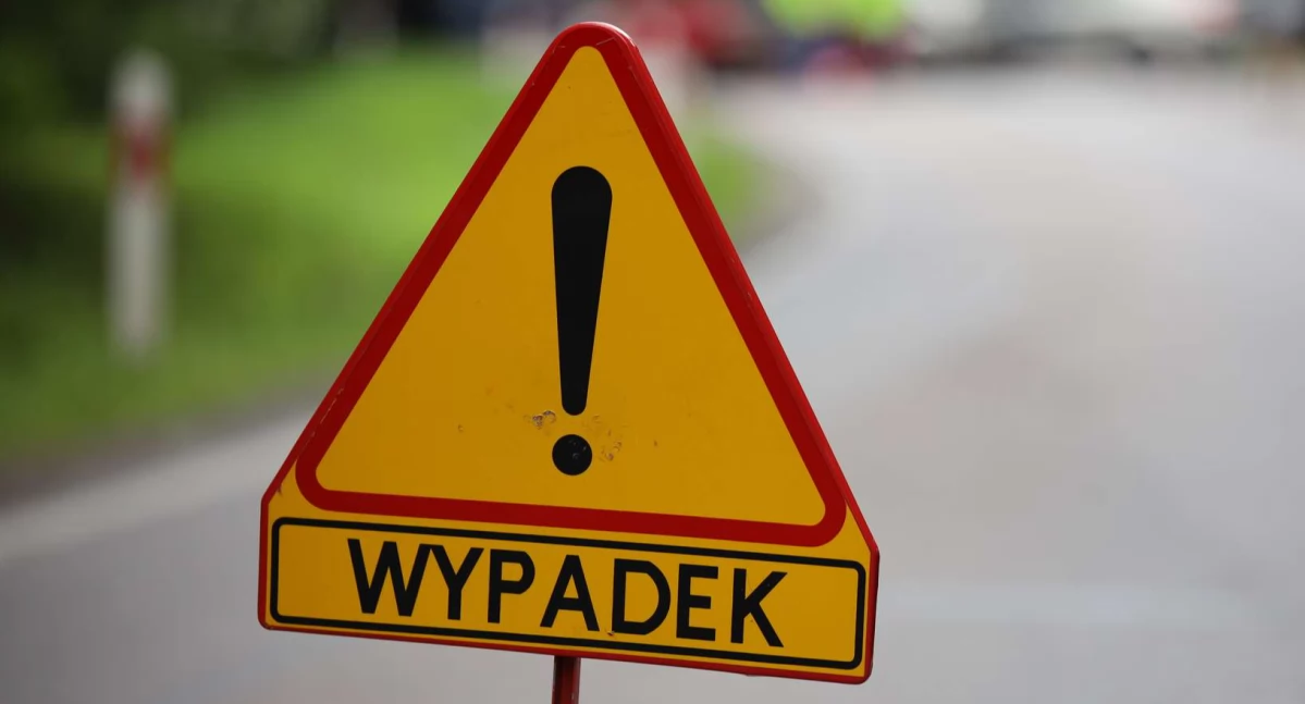 Tragiczny wypadek w sąsiednim powiecie. Nie żyje 14-latek, 15-latka trafiła do szpitala 