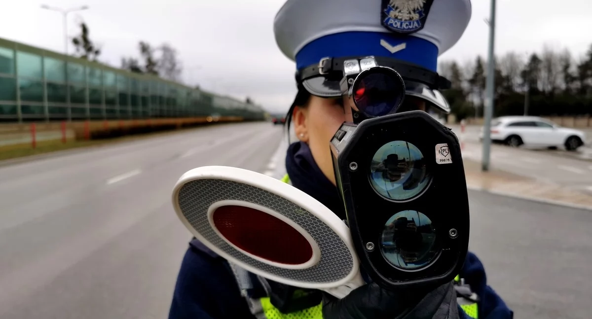 Ponad 160 km/h ulicami Białegostoku. 21-latek z Wysokiego Mazowieckiego srogo ukarany