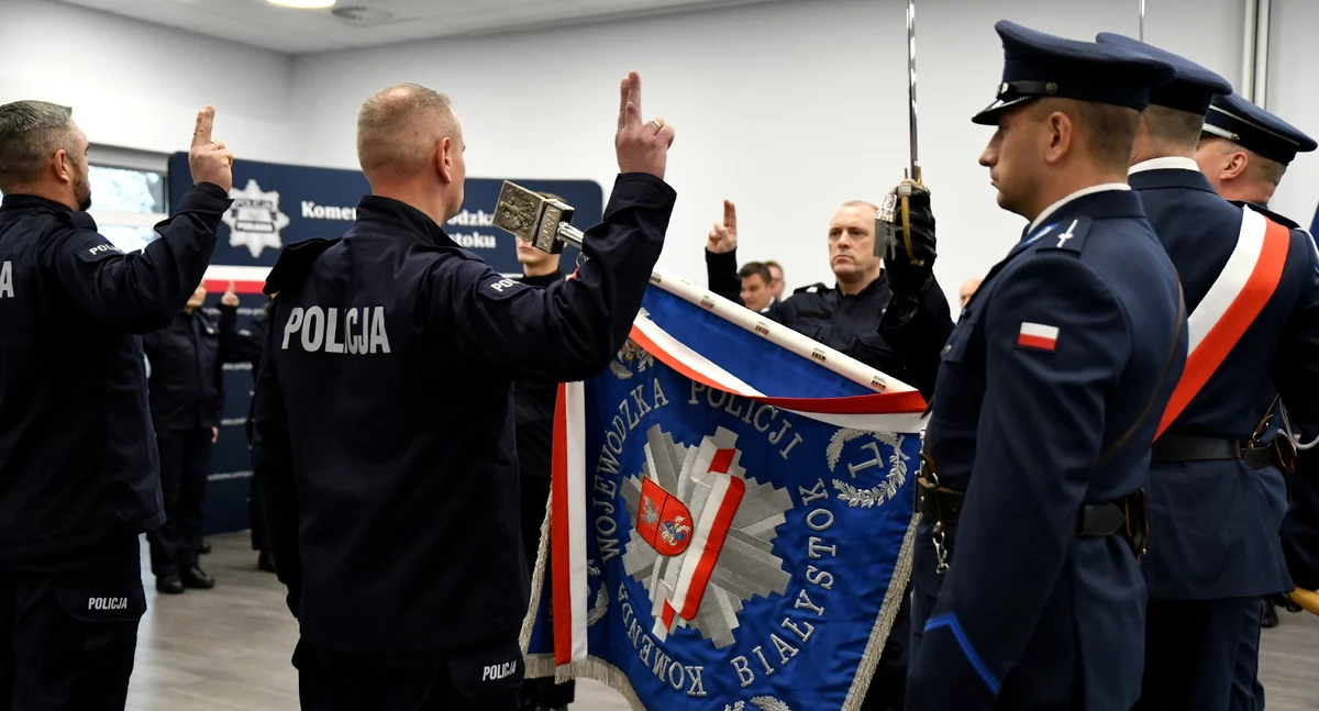Policjanci złożyli ślubowanie. Jeden trafi do Wysokiego Mazowieckiego