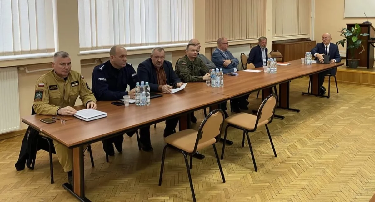 Przygotowania do zimy: Posiedzenie Powiatowego Zespołu Zarządzania Kryzysowego