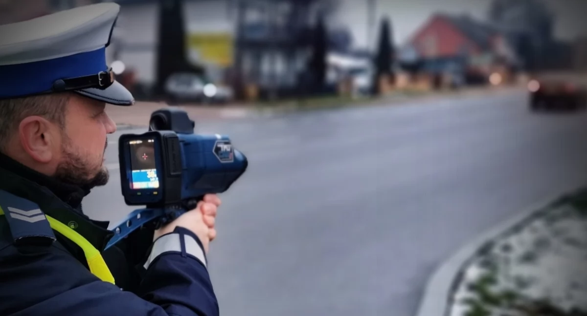 90 km/h za szybko! 28-latek stracił prawo jazdy