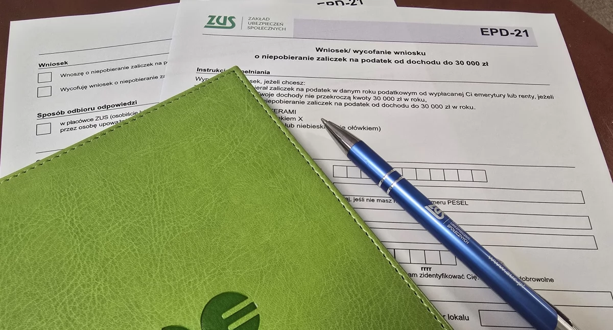 Trzynasta i czternasta emeryta bez podatku? Kto może skorzystać?