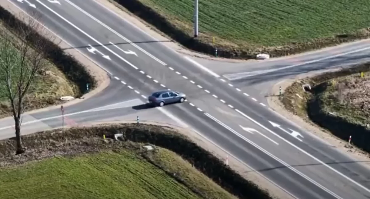 Obwodnica Sokół w obiektywie policyjnego drona [VIDEO]